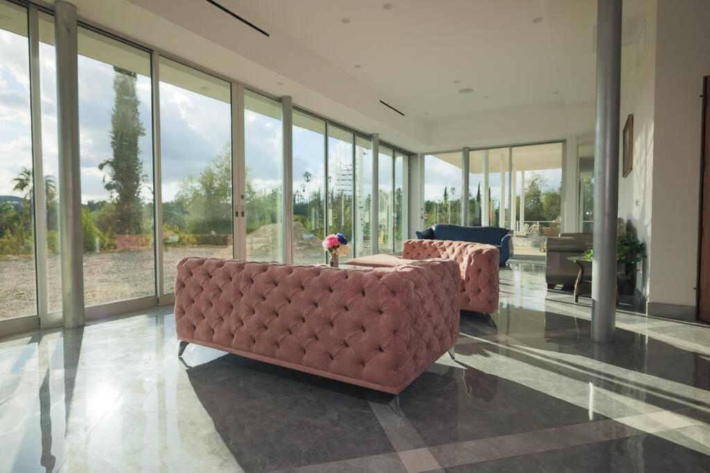 Beautiful Brand New Mansion Estate Villa - Los Angeles — Photos 3